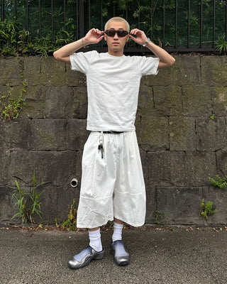 Two-pleat Bermuda shorts