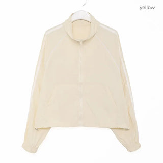 Two-line zip-up mountain parka