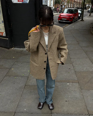 Square-toe mules