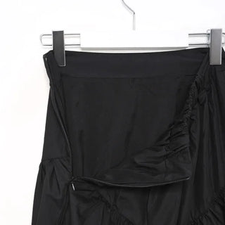 V-neck shirred long skirt