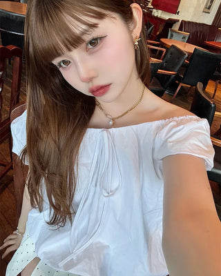 Ribbon puff sleeve blouse