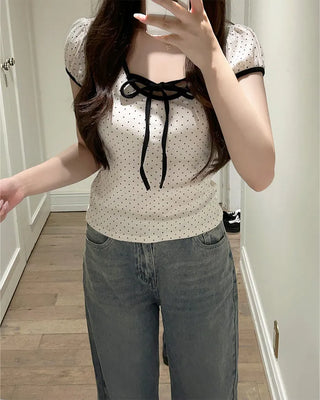Dot tie half-sleeve T-shirt