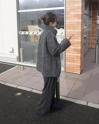 Brushed two-pleat wide slacks