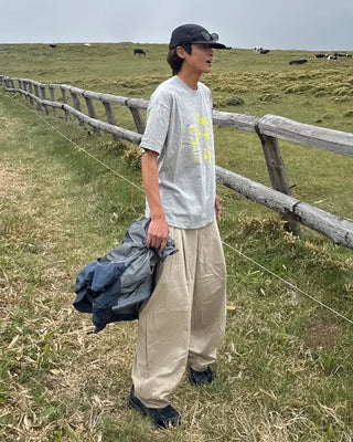 One-tuck cotton pants