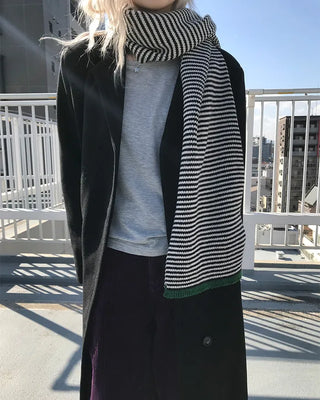 Egg Border Knit Scarf