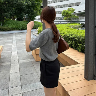V-neck short-sleeved cardigan