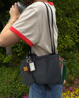 Unisex color-blocked T-shirt