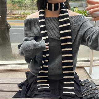 Border scarf