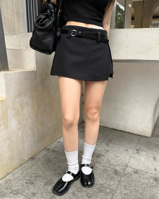 Belted slit mini skirt