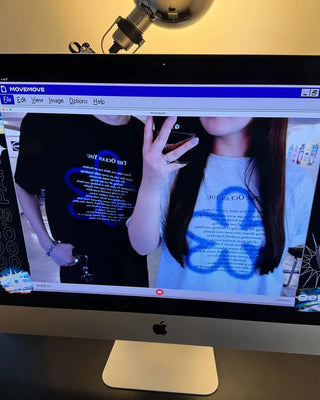 (Unisex) Spray Flower Lettering Long Half T-Shirt