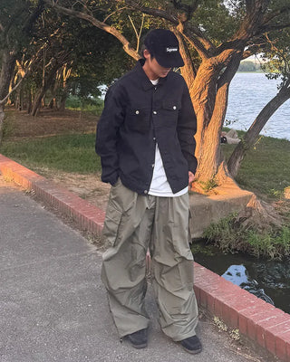 Side-tuck cargo pants