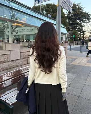Round neck cardigan