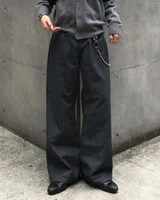 Low-pocket striped denim pants
