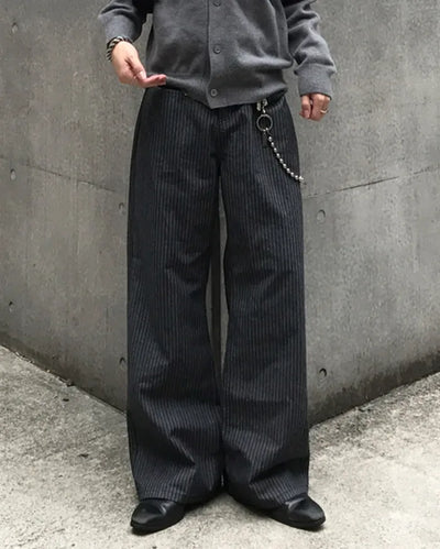 Low-pocket striped denim pants