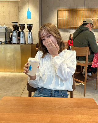 Frill neck ribbon blouse