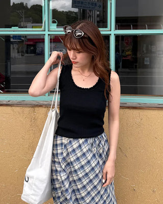 Checked banded long skirt
