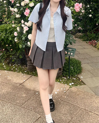 Big pleated mini skirt
