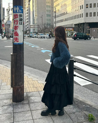 Frilled tiered long skirt