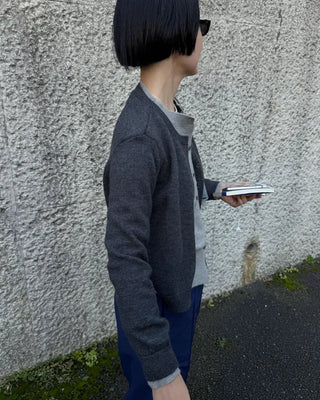 Double-breasted round cardigan