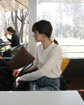 Ribbed collar button knit