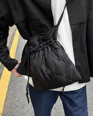 Quilted string bag