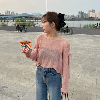 Off-shoulder ribbon knit