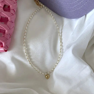 heart point pearl necklace