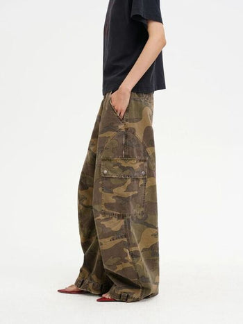 [MASONPRINCE] Curved Seam Camouflage Wide Leg Pants