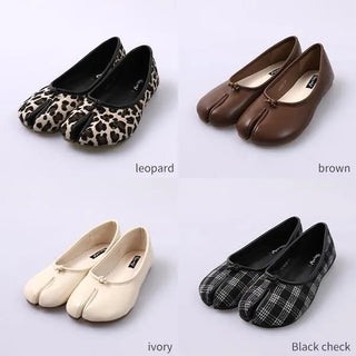 Tabi flat shoes