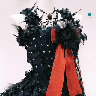 Lace up flower applique ruched lace hem mini skirt set