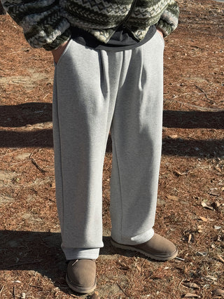 Allo One-Pleat Drawstring Fleece-Lined Training Pants