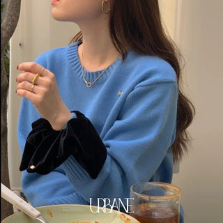Brooch Cashmere Wool Loose Fit Knit