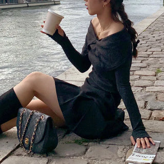 Off-shoulder hand warmer top