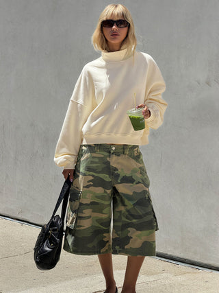 Quinni Wide Leg Cargo Jorts Light Wash Camo