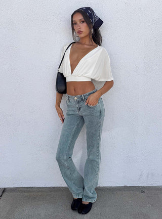 Bethany Low Rise Bootleg Jeans Ice Wash