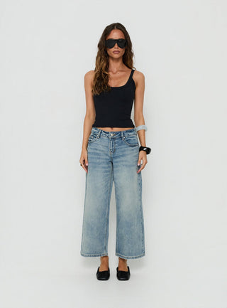 Sooki Low Rise Cropped Jeans Light Vintage Blue