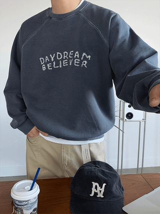 DAYDREAM Embroidered Pigment Sweatshirt