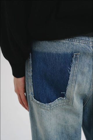 [MASONPRINCE] Distressed High-Waist Denim Jeans