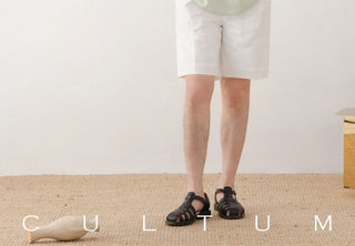 [CULTUM] Relaxed Deep V-neck Shirt