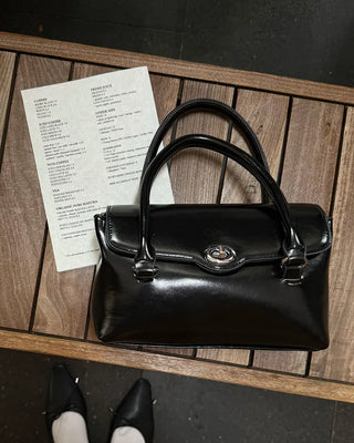 Square Silver Buckle Point Bag