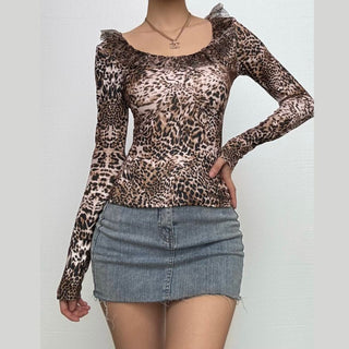 Long sleeve leopard print ruffle top