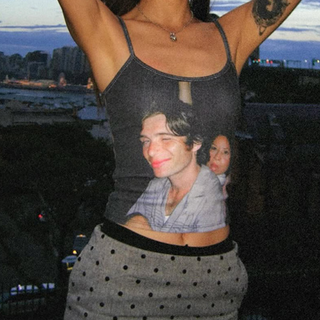 U neck portrait print backless cami top