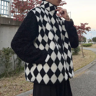 Checkered fleece vest