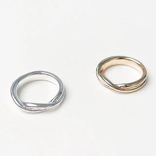 jini twist ring