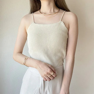 Knit camisole with built-in cups