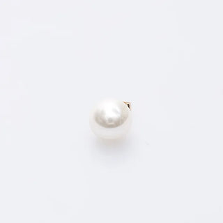 Pearl earrings