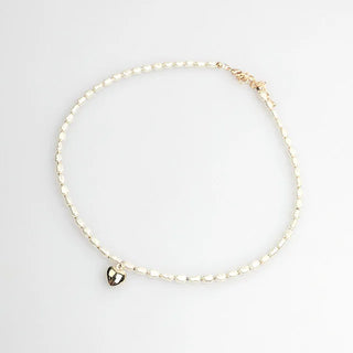 heart point pearl necklace