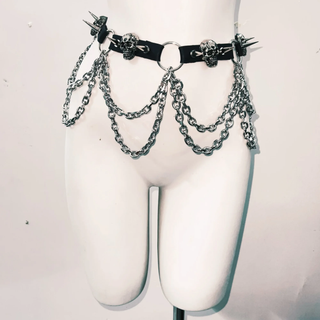 Skull applique rivet waist chain top