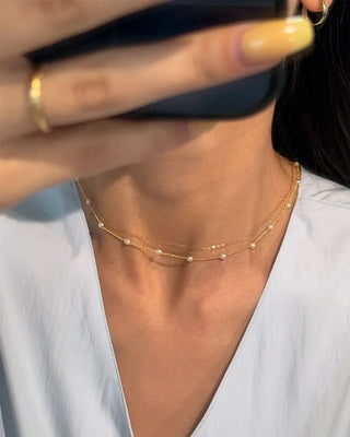 Pearl Chain Point Necklace
