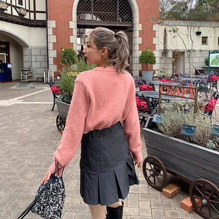 Basic Round Knit